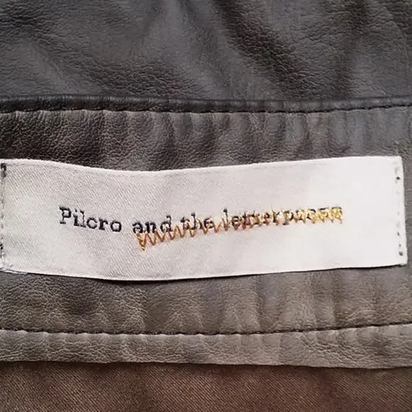 Pilcro and the Letterpress Anthropologie Womens 30 Quilted Vegan Leather Shorts - Picture 3 of 11